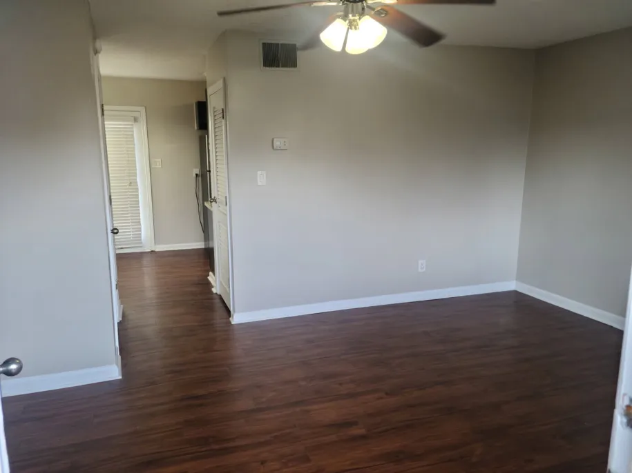 property for rent #5