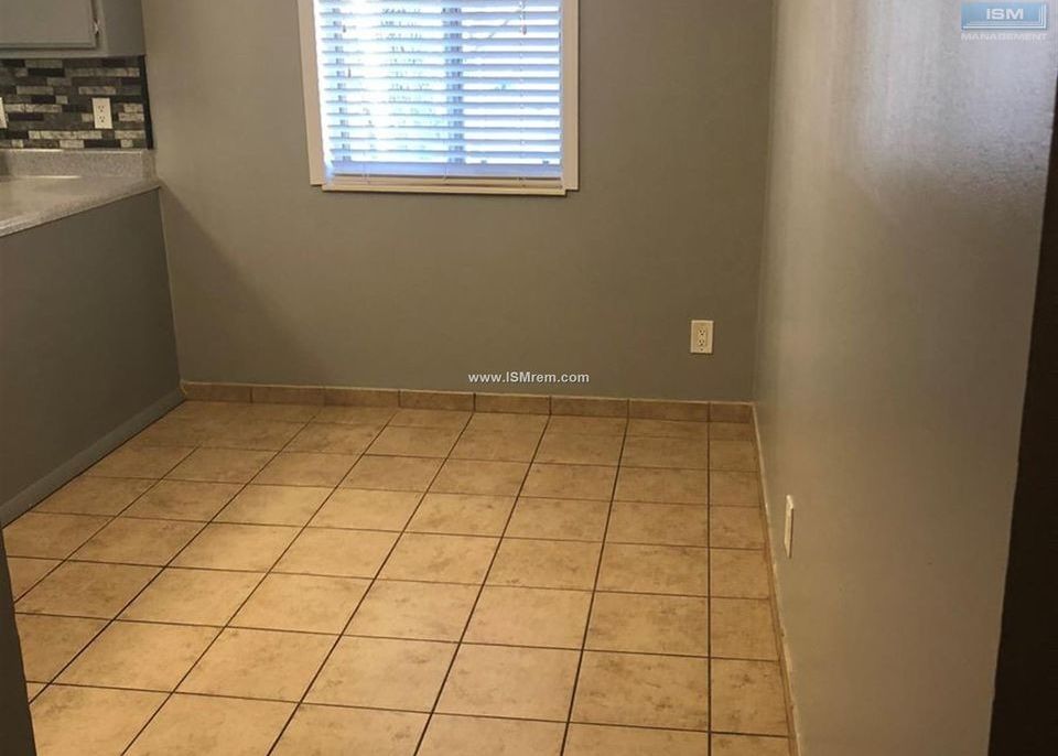 property for rent #4