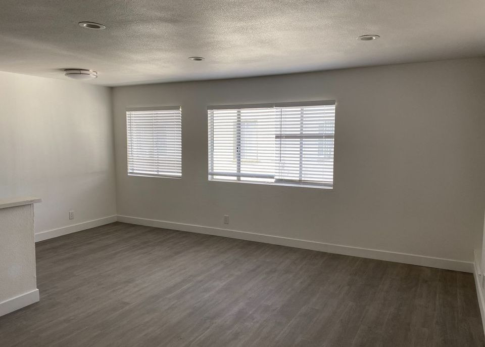 property for rent #2