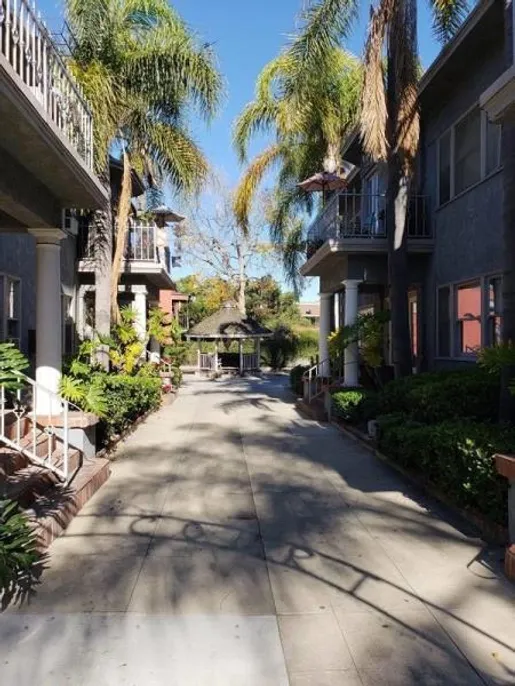 property for rent #3