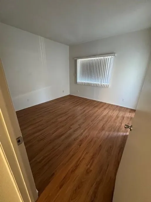 property for rent #3