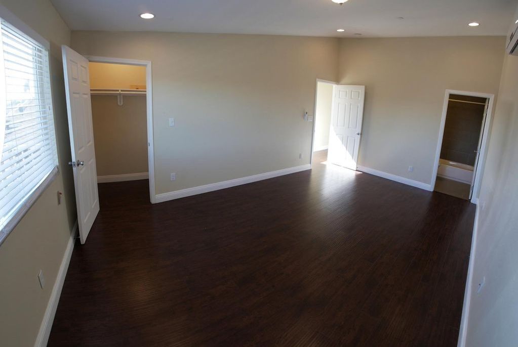 property for rent #7