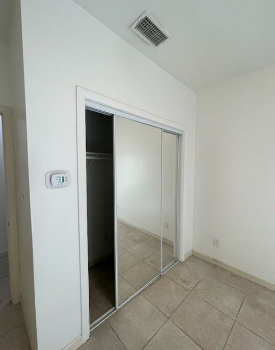 property for rent #2