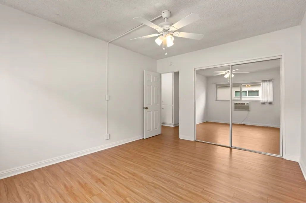 property for rent #7