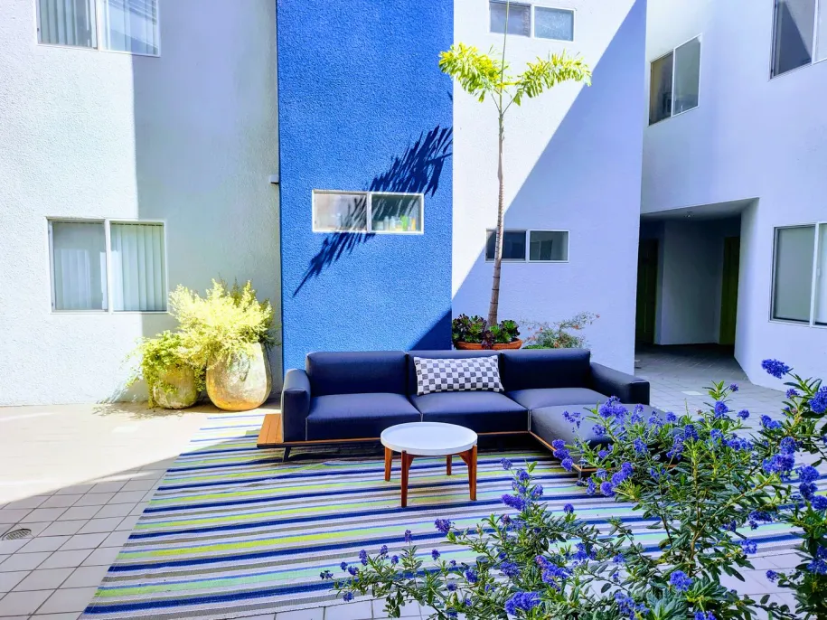 property for rent #1