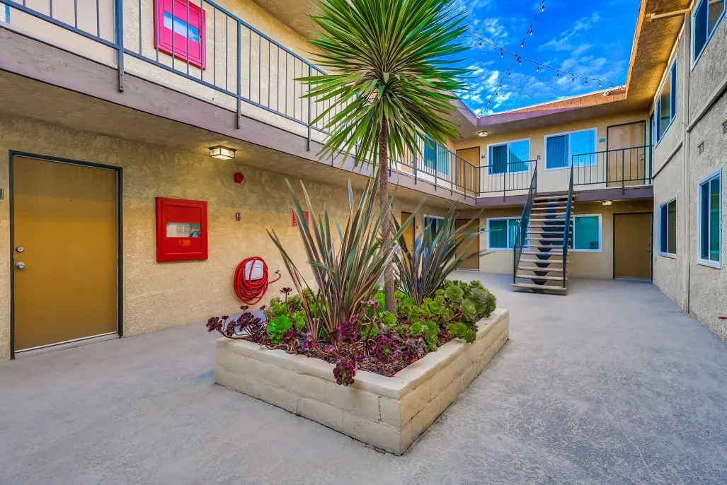 property for rent #3