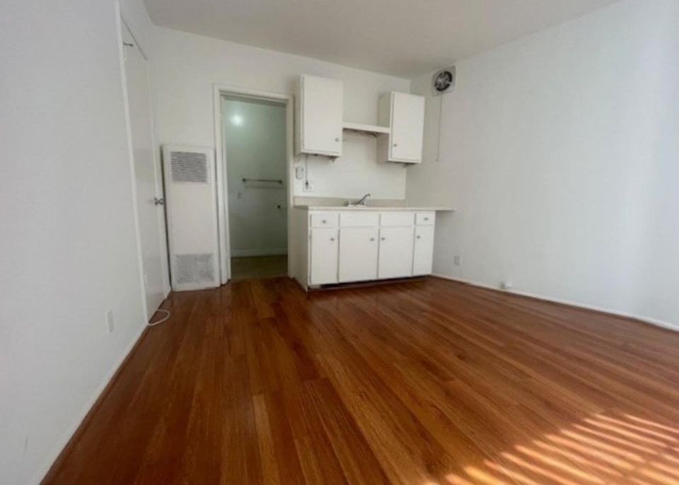property for rent #3