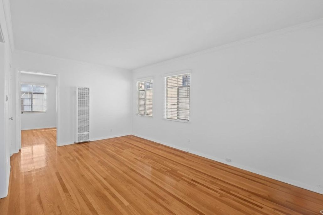 property for rent #3
