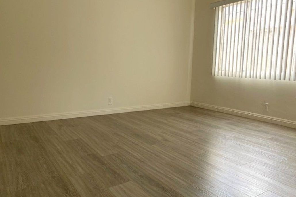 property for rent #2
