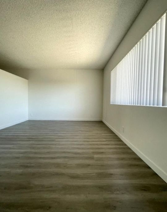 property for rent #5