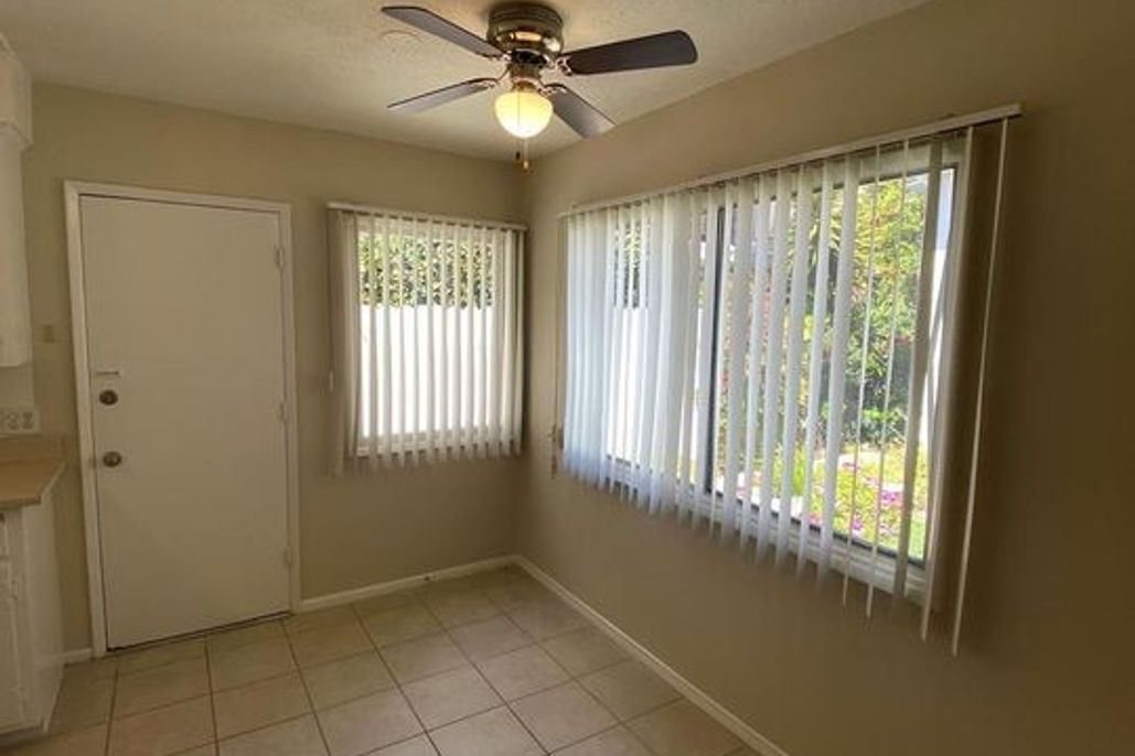 property for rent #5