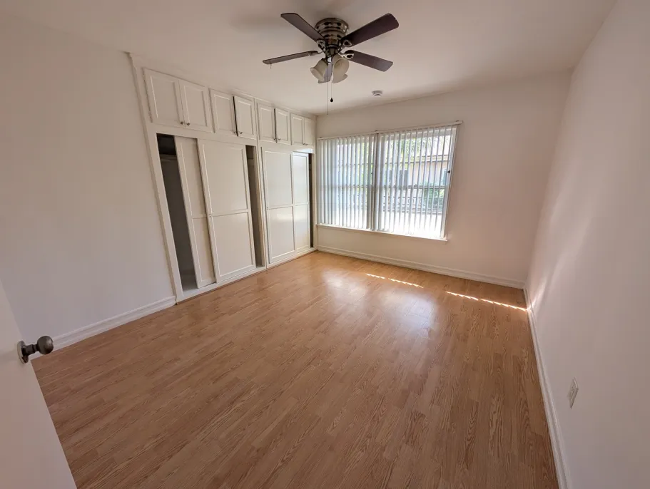 property for rent #4