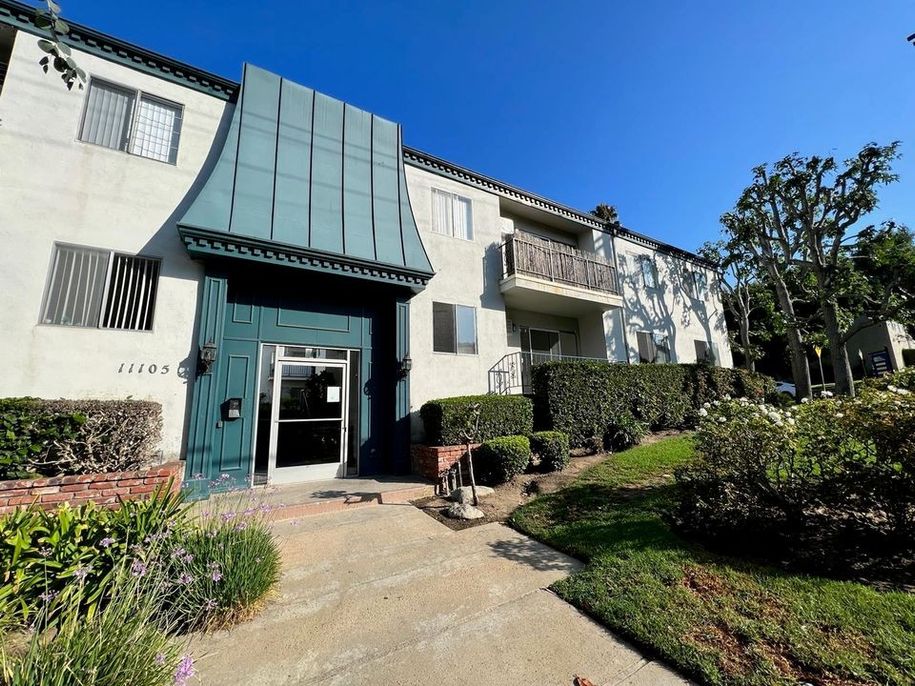 property for rent #1