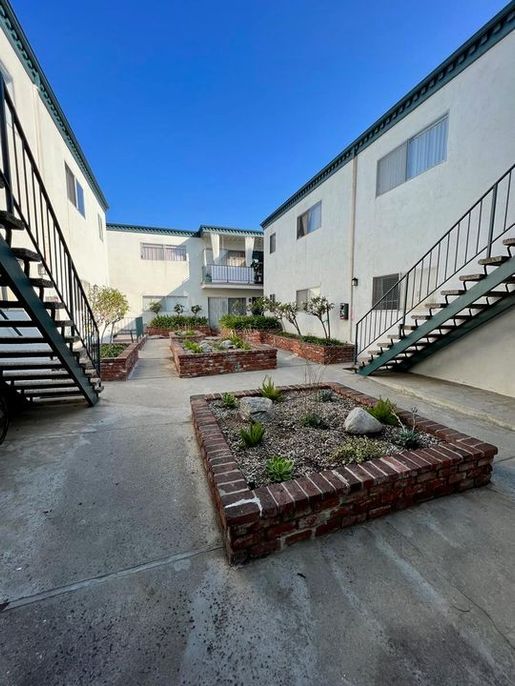 property for rent #3