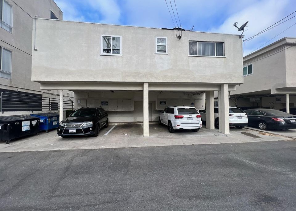property for rent #1