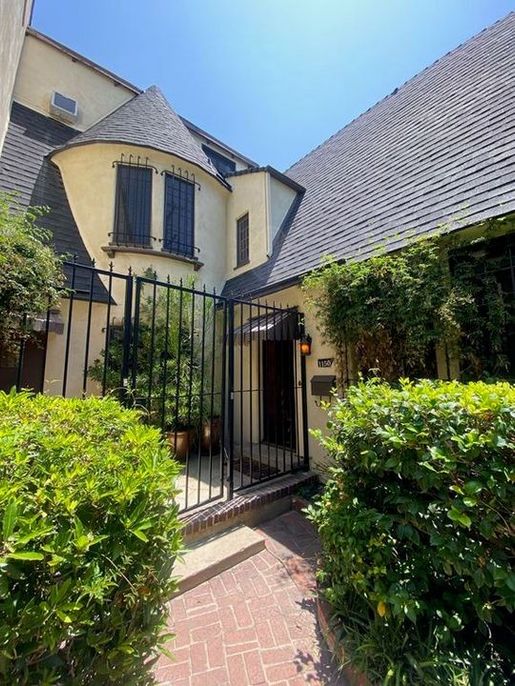 property for rent #1