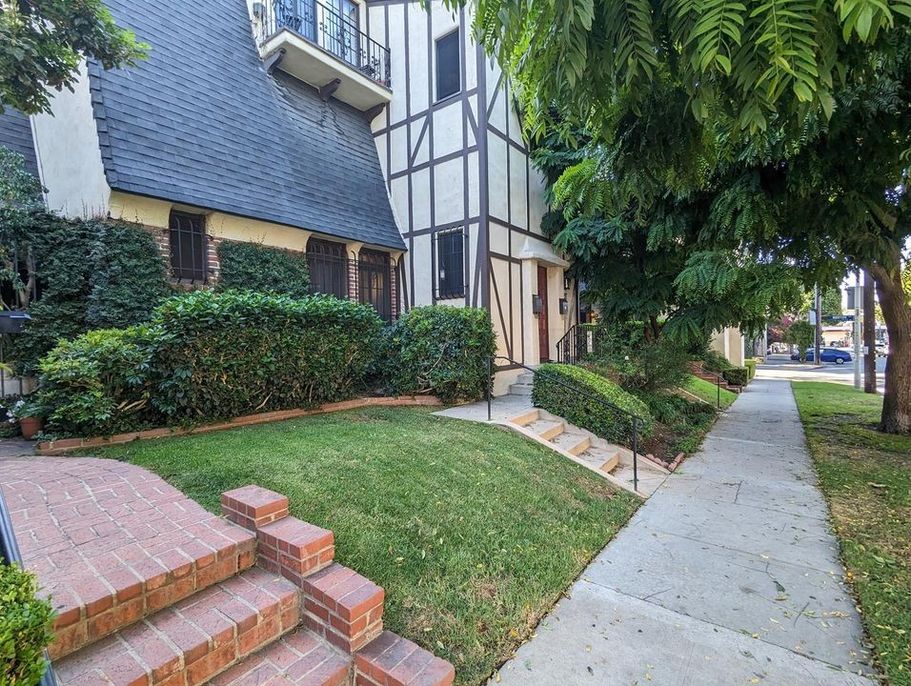 property for rent #2