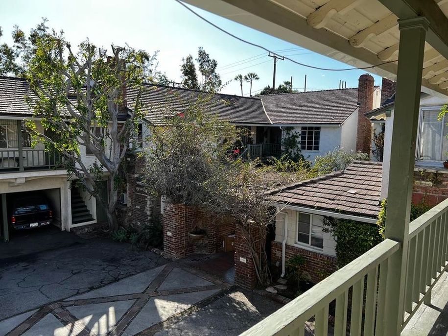 property for rent #1