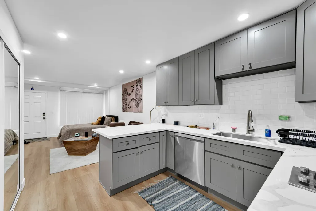 property for rent #5