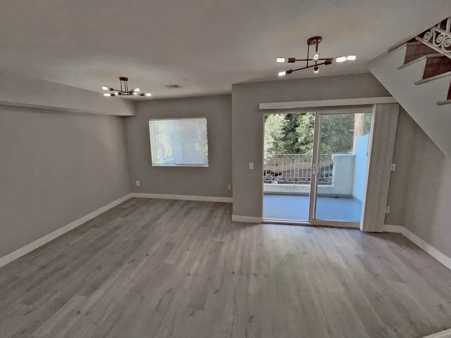 property for rent #4