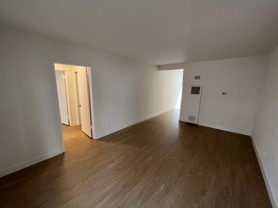 property for rent #4