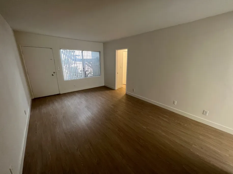 property for rent #7