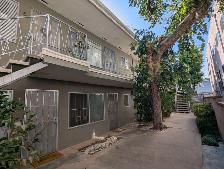 property for rent #2