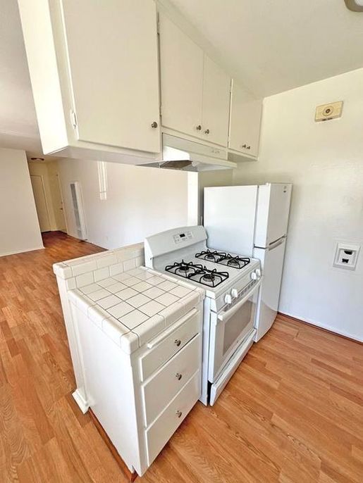 property for rent #5