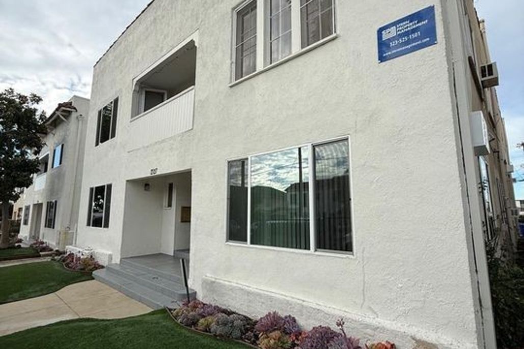 property for rent #1