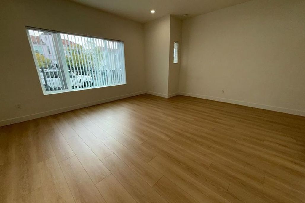 property for rent #5
