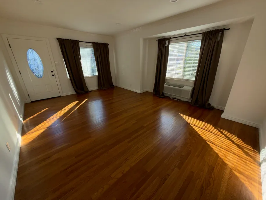 property for rent #7