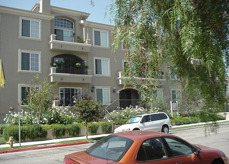 property for rent #1