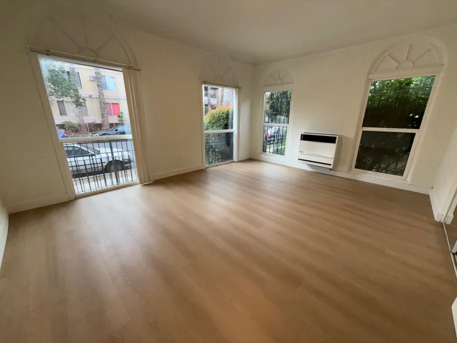 property for rent #4