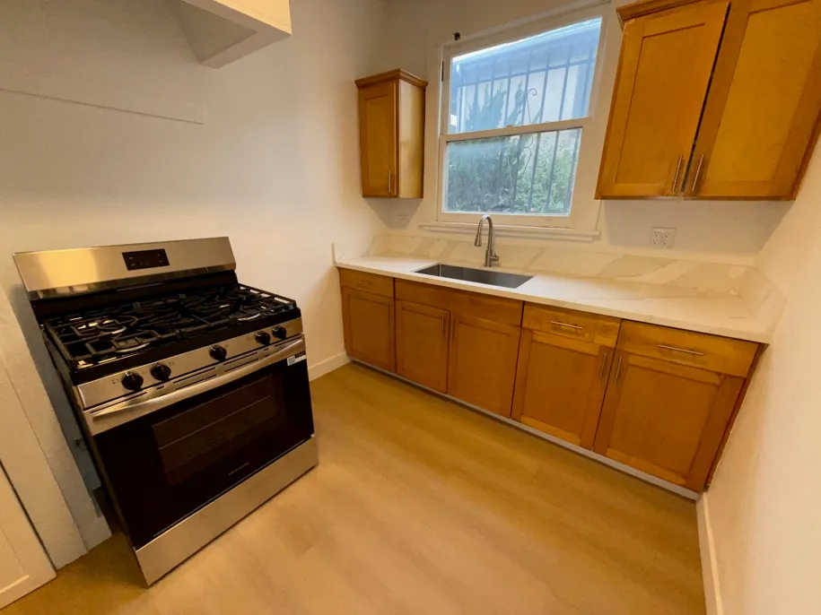 property for rent #5