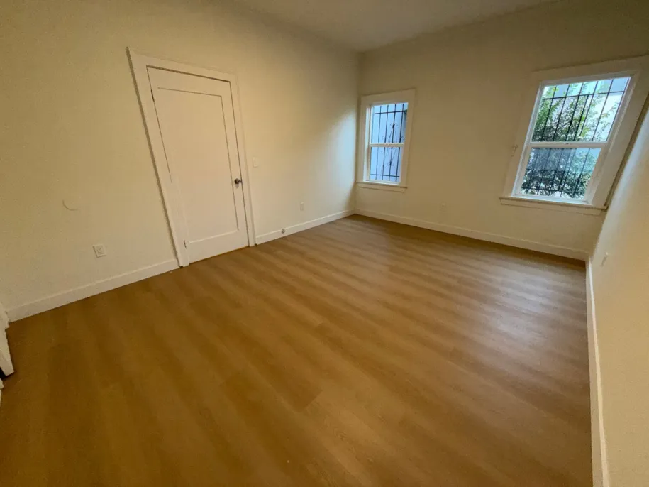 property for rent #7