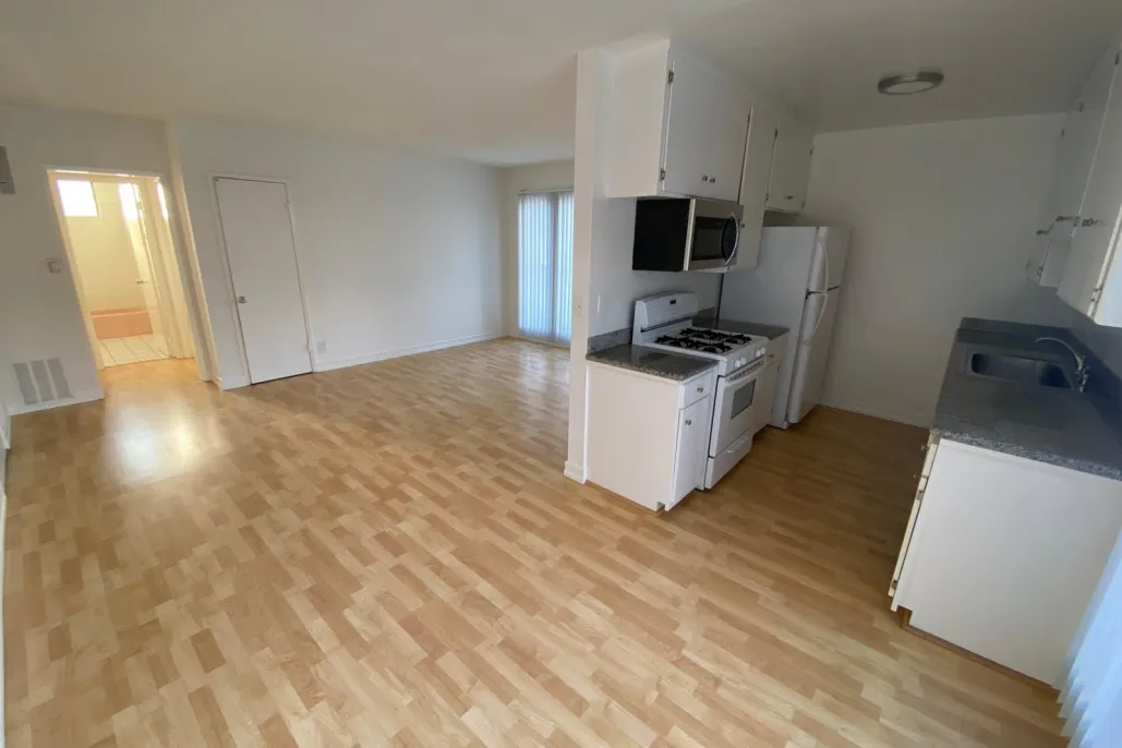 property for rent #4