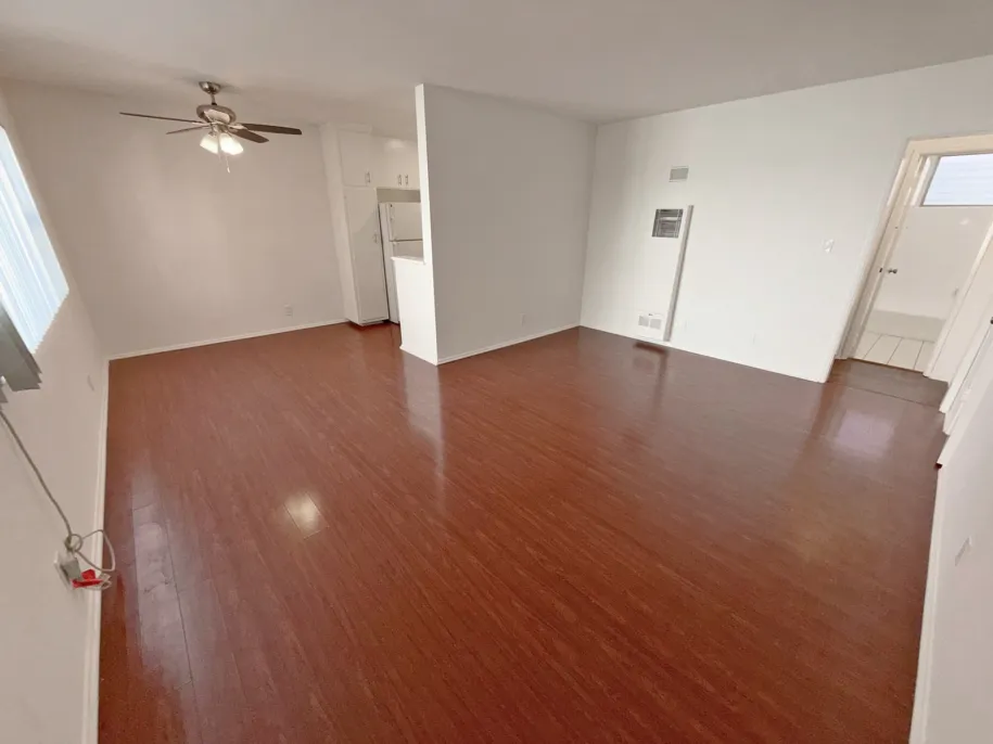 property for rent #4