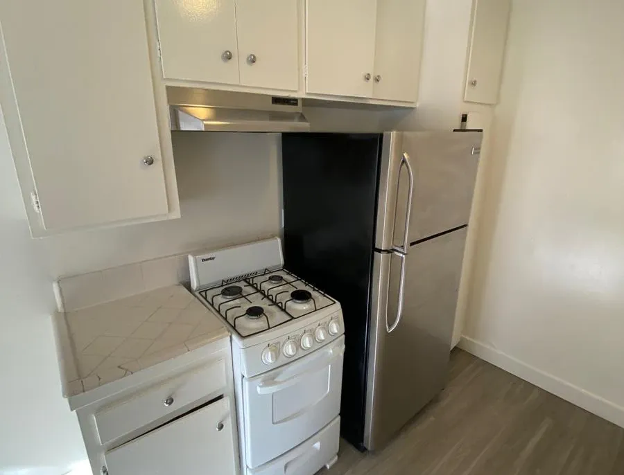 property for rent #1