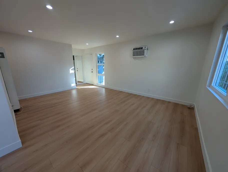 property for rent #7