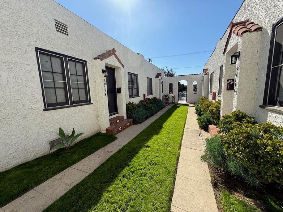 property for rent #4