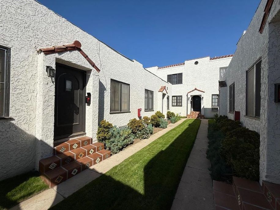 property for rent #3