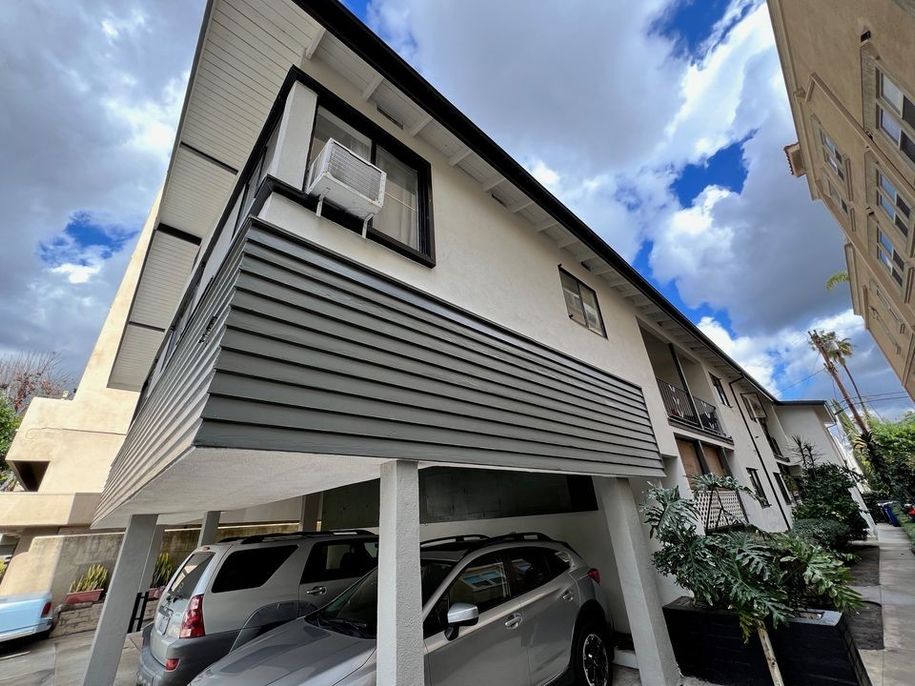 property for rent #1