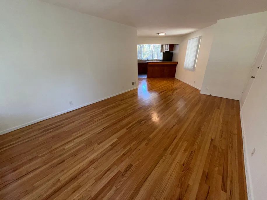 property for rent #5