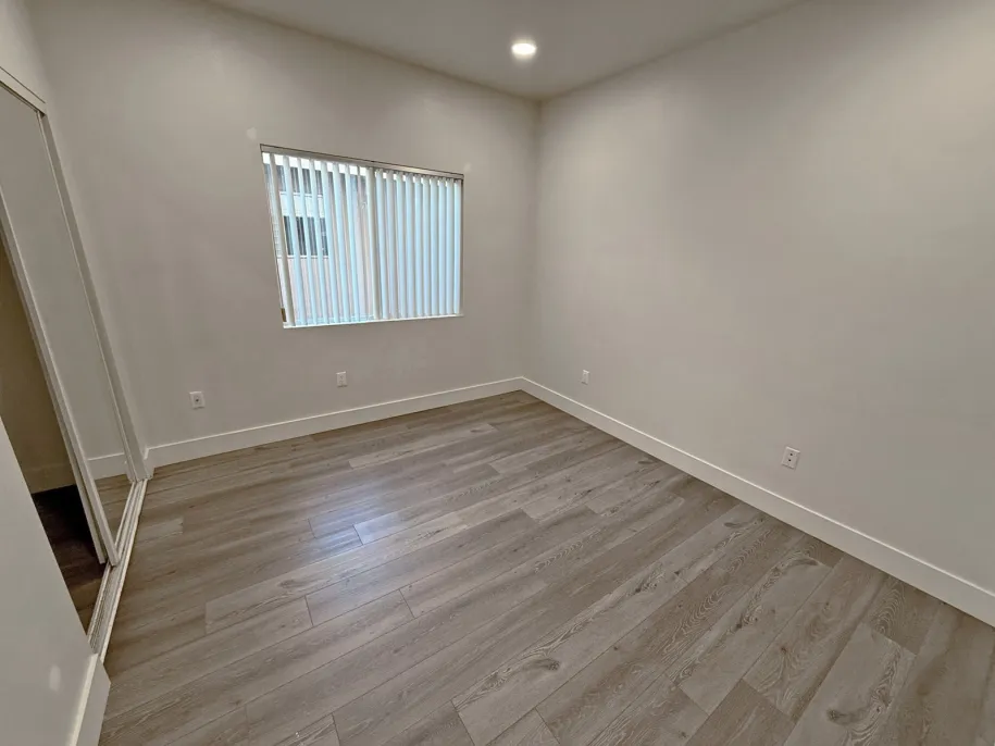 property for rent #7