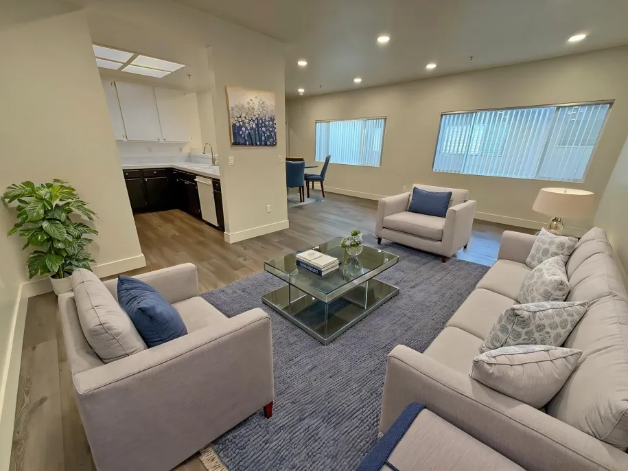 property for rent #4