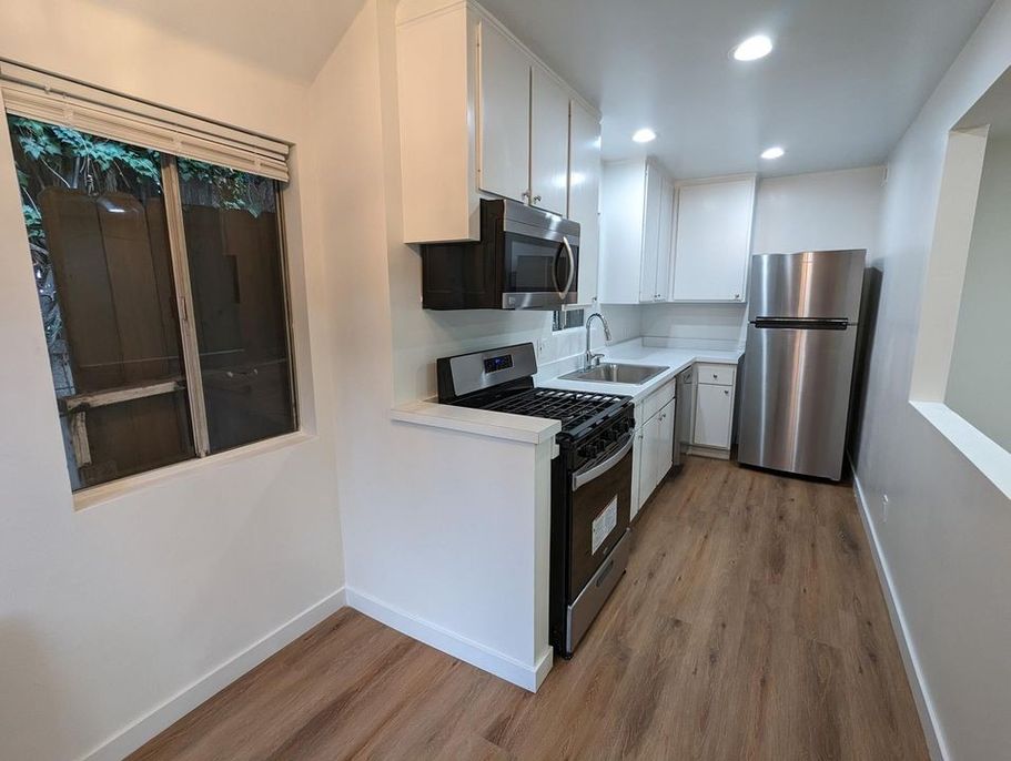 property for rent #5