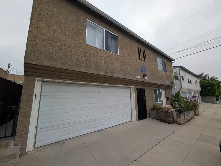 property for rent #1