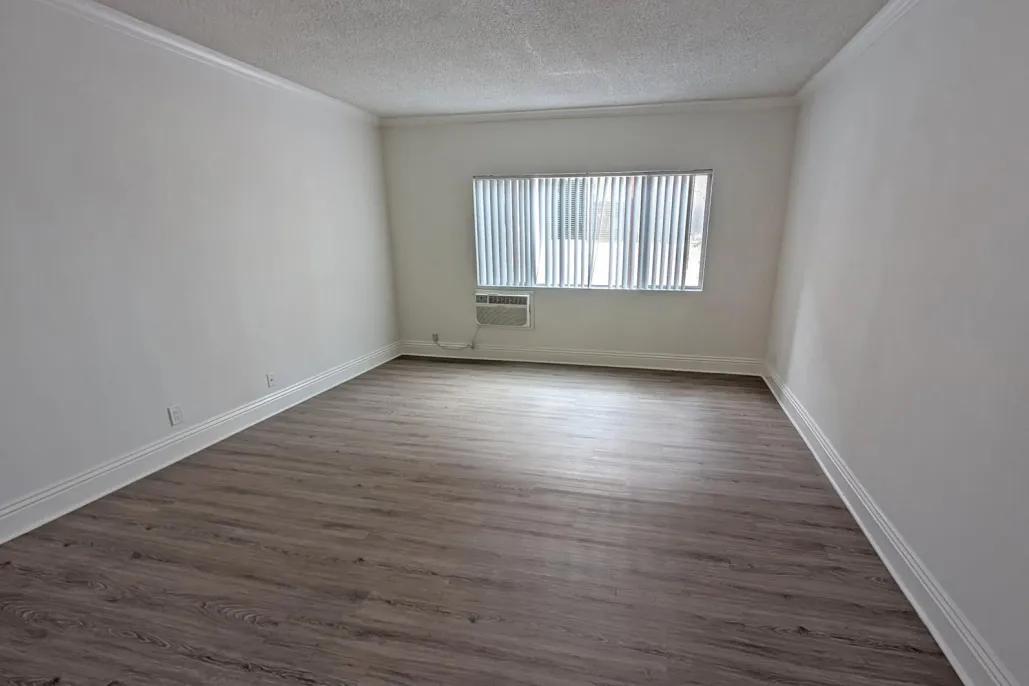 property for rent #3