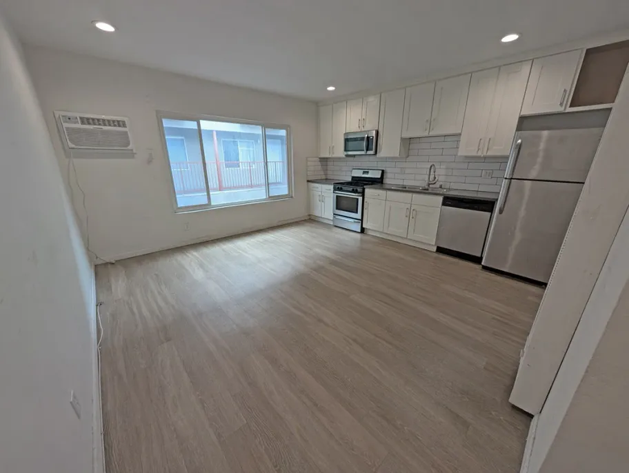 property for rent #4