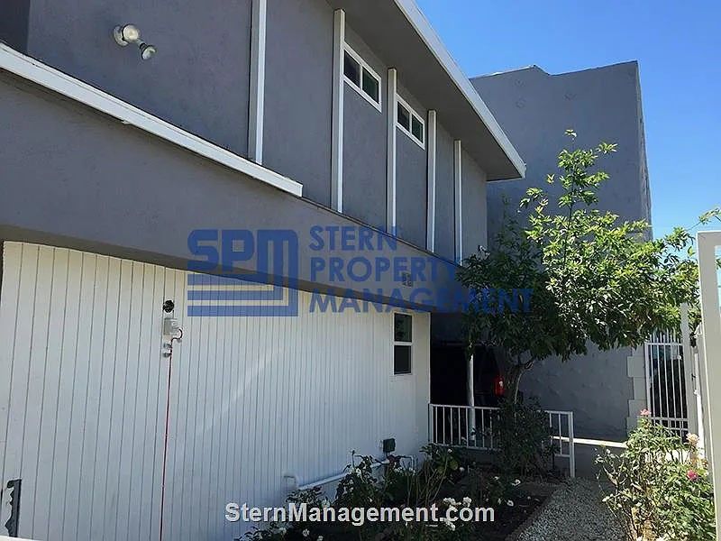 property for rent #3
